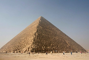 Pirámides de Guiza y paseo en feluca por el Nilo desde el puerto de Alejandría