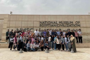 Visite privée d'une journée des pyramides de Gizeh, du musée des momies et du bazar