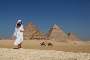 Tour a piedi delle Piramidi di Giza: salta la fila, Sfinge e panorami
