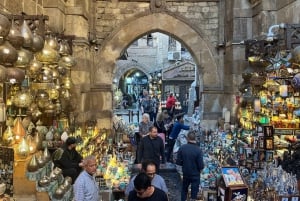 Hurghada: dagtour naar Caïro met vlucht, piramides, sfinx en museum