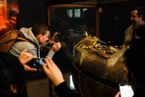 De Hurghada: Pirâmides do Cairo e excursão ao museu com cruzeiro guiado pelo Nilo
