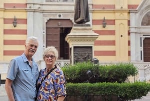 Hurghada: Jednodniowa wycieczka z odbiorem i przelotem do Kairu