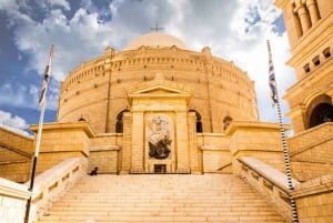Hurghada: Jednodniowa wycieczka z odbiorem i przelotem do Kairu
