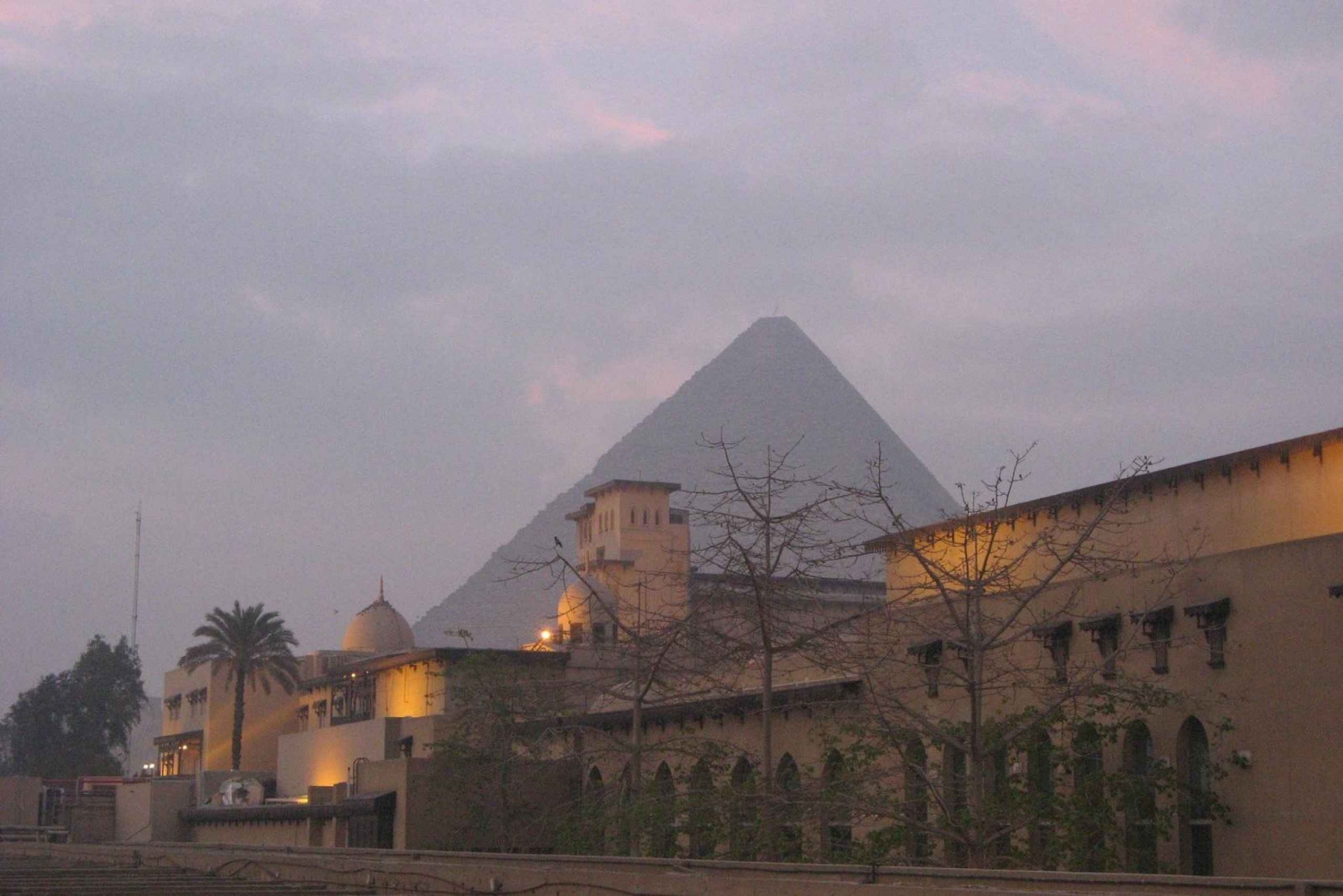 Hurghada: Tour del Cairo alle Piramidi di Giza e al Museo Eg