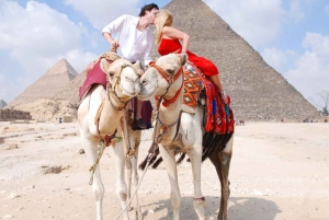 Hurghada: Day Trip to Pyramids, Memphis & Sakkara by Flight