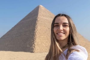 Hurghada: Private 2-Day Cairo, Giza, Sakkara & Memphis Tour