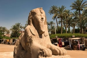 Hurghada: Giza, Sakkara, Memphis & Khan el-Khalili.