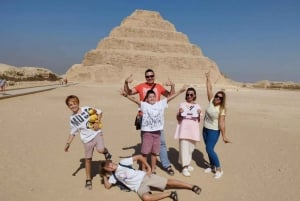 Hurghada:Private tour to Pyramids of Giza & Egyptian Museum