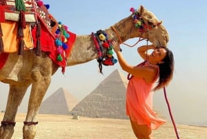 Luxor: Excursión nocturna a El Cairo desde Luxor en tren VIP