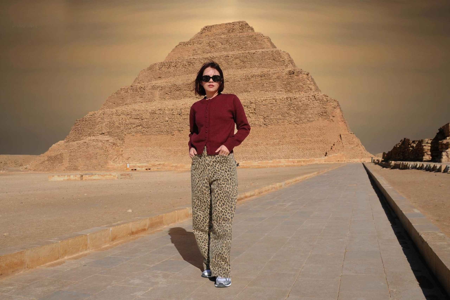 メンフィスとサッカラ遺跡群 考古学愛好家のための昼食付きツアー