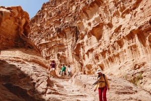 新年 : エジプトとヨルダンでの 7 日間の忘れられない旅行をお楽しみください
