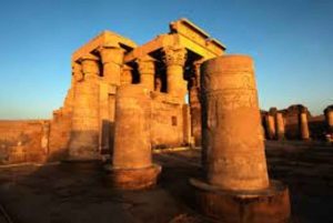 Ano Novo: Explore a aventura de 7 dias do Sacred Treasures Egypt