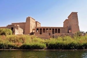 Kairosta: 12 päivän kiertomatka Luxorista Assuaniin risteilyllä ja Petraan