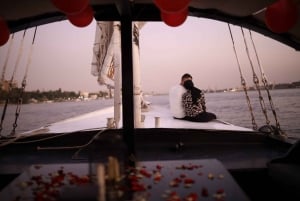 Cairo: Privat 2-timers sejlads på Nilen med mad