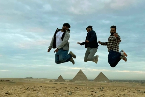 Privat tur till pyramiderna i Giza med upplevelse i beduinby