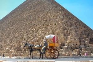 ハルガダからバスでカイロへのプライベート一晩ツアー