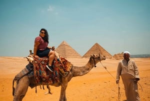 Giza: Giza Pyramids, Sphinx, Saqqara, & Memphis Private Tour