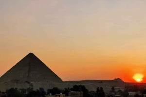 Piramidi, Sfinge, Museo