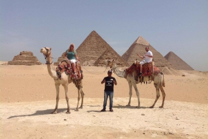 Cairo: Pyramids, Sakkara & Memphis Private Tour with Lunch