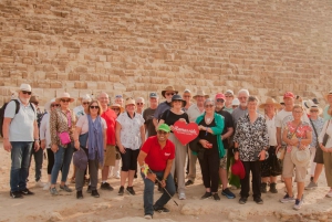 Pirâmides, Sakkara e Memphis Private Tour com almoço