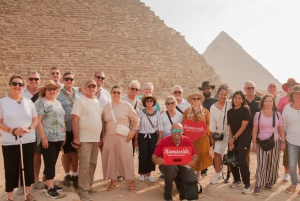 Pirâmides, Sakkara e Memphis Private Tour com almoço