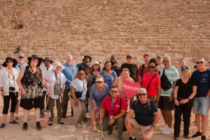 Pirâmides, Sakkara e Memphis Private Tour com almoço