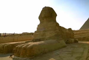Cairo: Pyramids, Sphinx and Egyptian Musseum--Private Tour