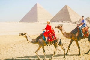 Sahl Hashesh: Pyramiderna Giza & Sakkara & Souk Khan el-Khalili