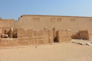 Giza/Cairo: Sakkara, Memphis and Dahshur Guided Tour