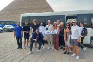 Sharm El-Sheikh : excursion d'une journée aux Pyramides et au Grand Musée avec déjeuner