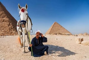 Sharm El Sheikh: Guidad dagsutflykt till Kairo med flyg & lunch