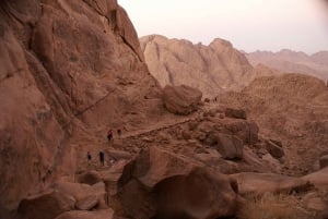 Excursión nocturna al Monasterio de Santa Catalina desde El Cairo