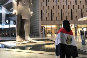 Rundvisning på det store egyptiske museum af en historiefortæller