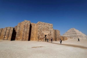 Wycieczka do Sakkary, piramid Memphis Dahshur i 1-godzinnej feluki