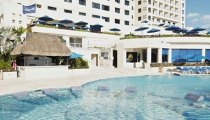 Barcelo Tucancun Beach