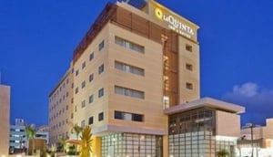 La Quinta Inn & Suites Cancun