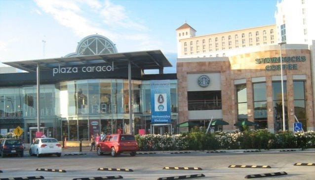 caracol shopping centre cancun