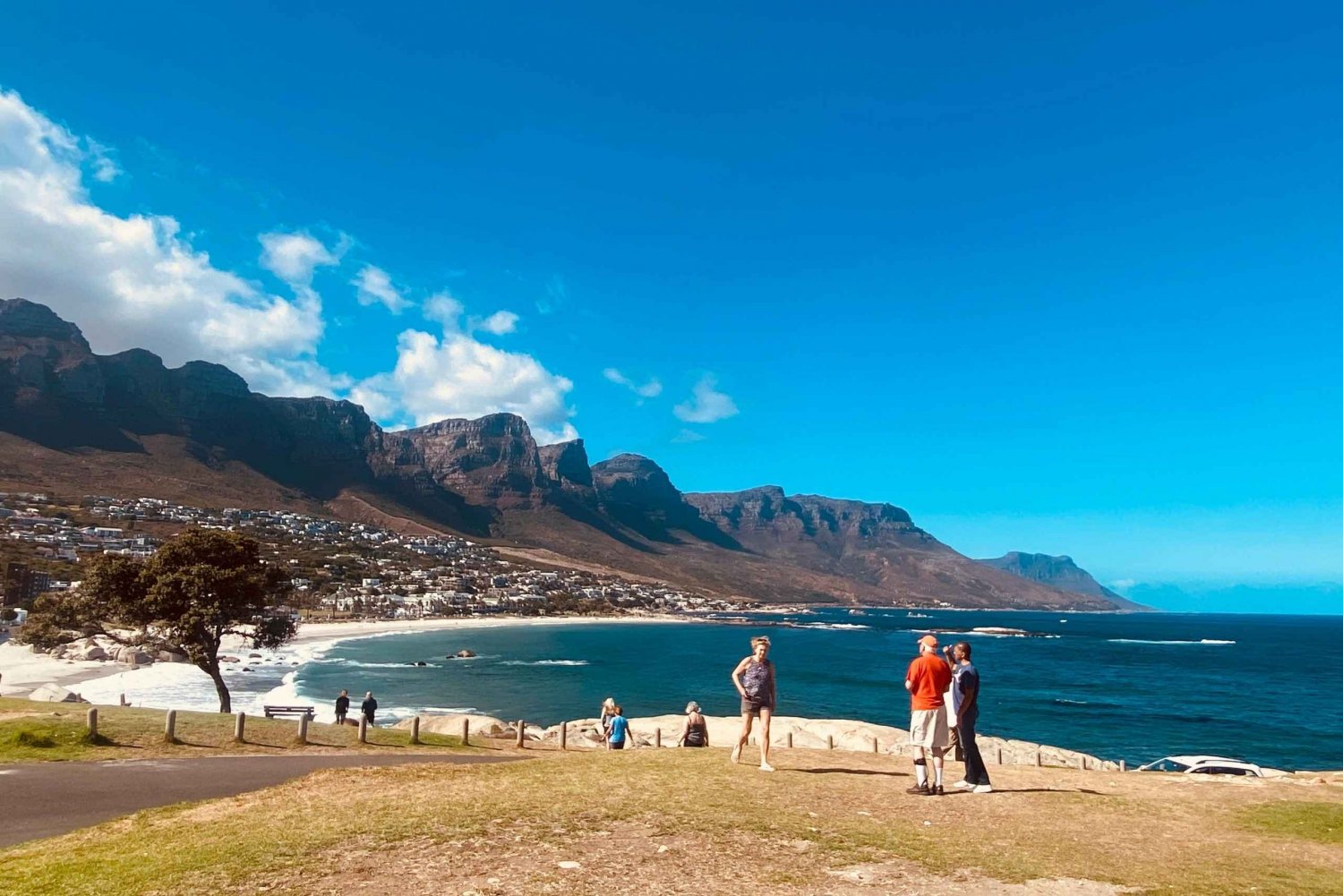 1- Cape Town Tours & Transfers:We guide you around Cape Town