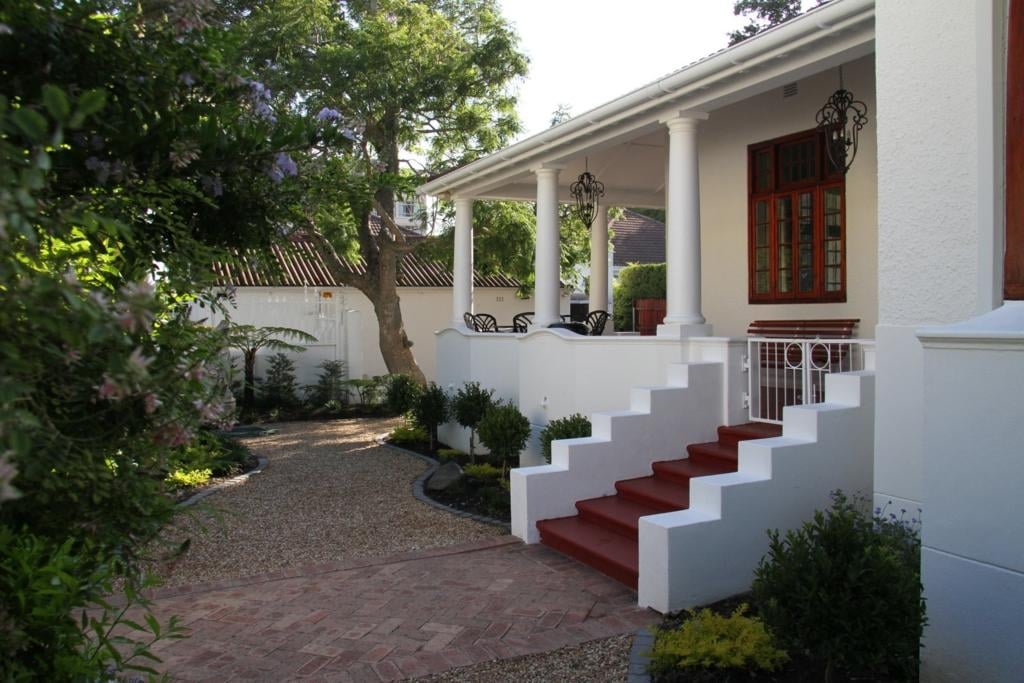 5 Camp Street Guesthouse & Self-catering
