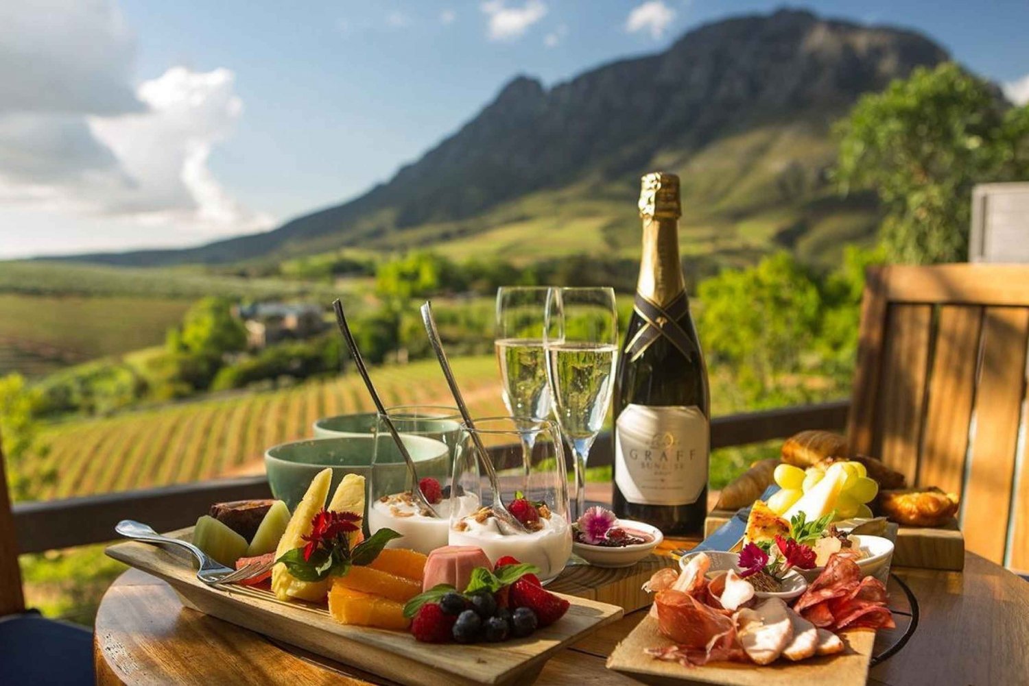 A full-day Private Tour of the Cape Winelands & Franschhoek