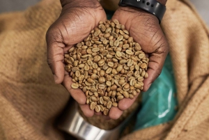 Vandringstur med kaffe og sjokolade av afrikansk opprinnelse