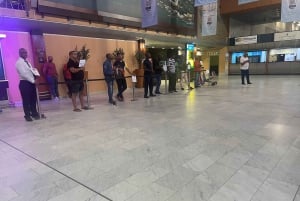 Transport autobusem wahadłowym z lotniska i na lotnisko w KAPSZTADZIE