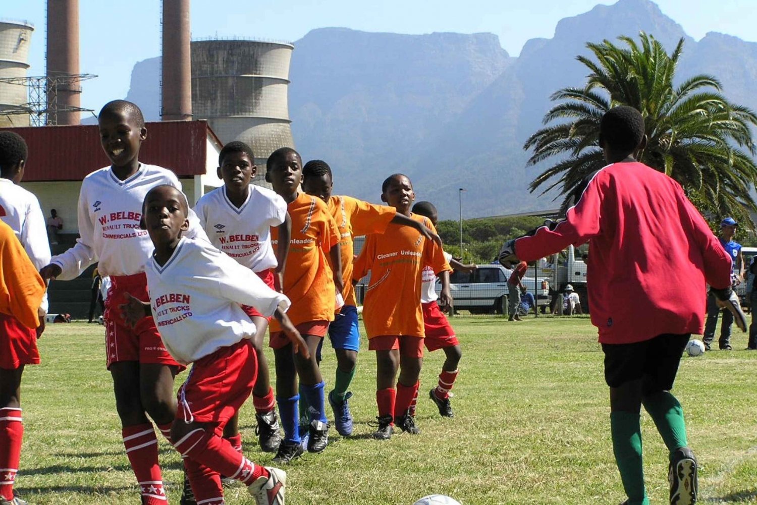 Социальный футбольный тур в городке Камисса
