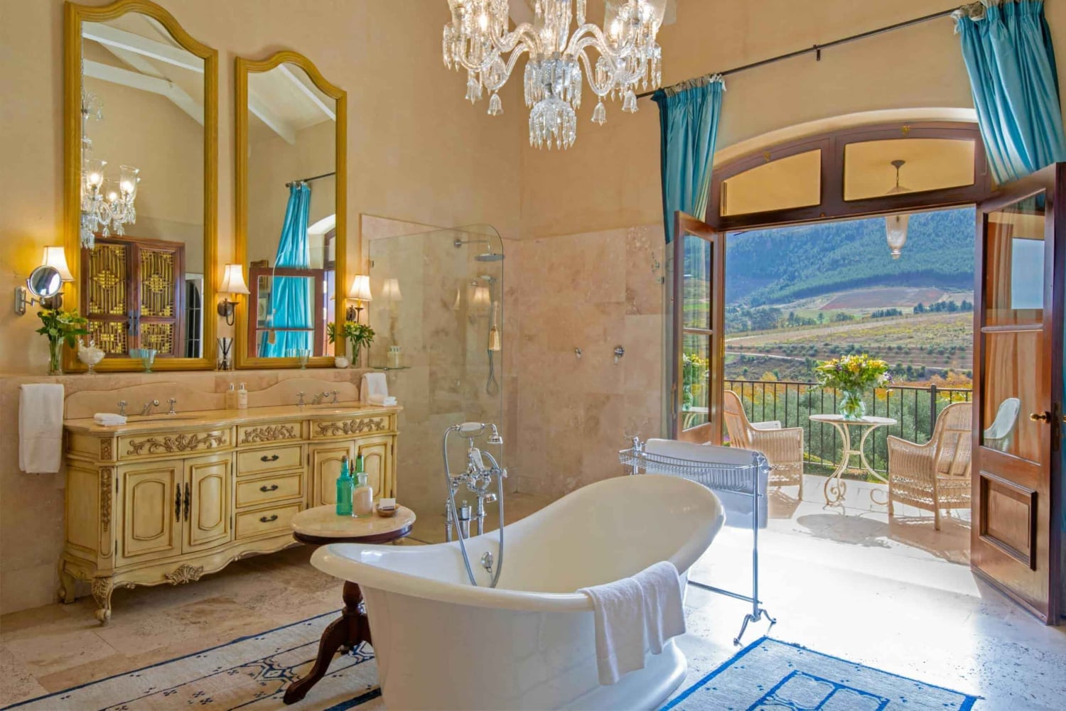 Kaps private vintur: 3 regioner, 3 vingårde og 15 vine