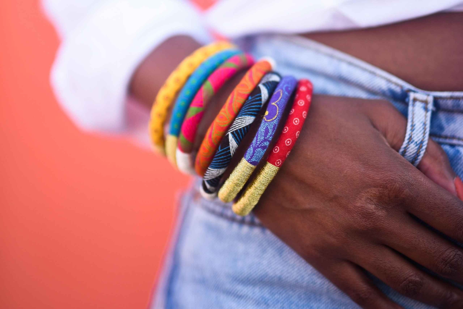 ケープタウン：アフリカンファブリックジュエリーワークショップ（ドリンク付き）