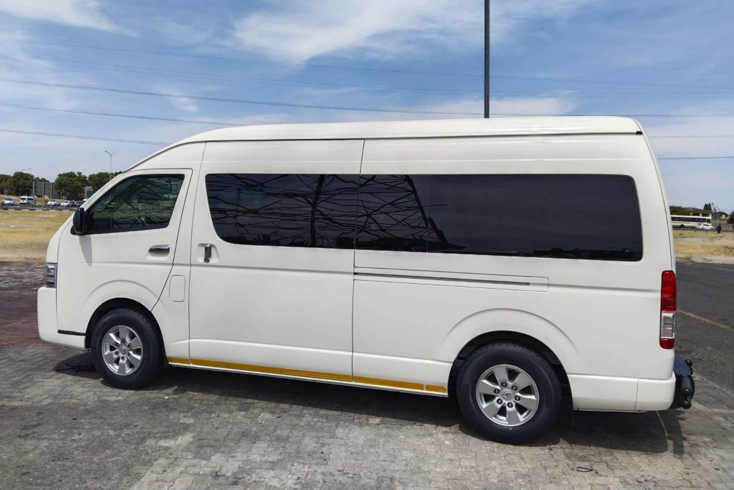 Kapkaupungin lentoaseman 1-vuorokautiset yksityiset kuljetukset