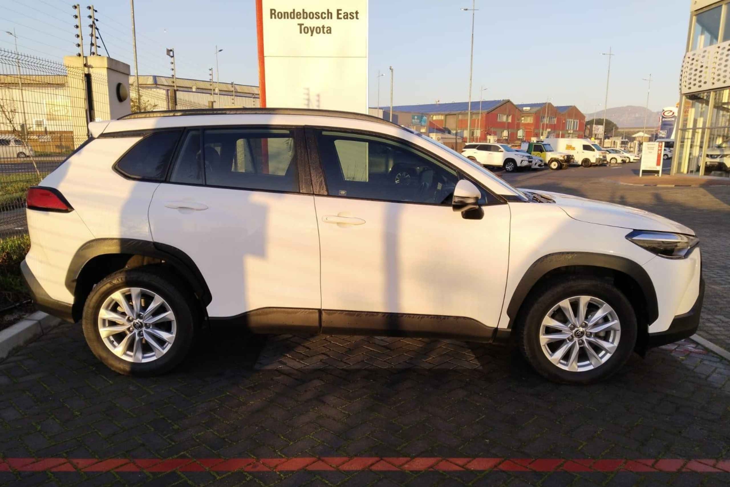 Kapkaupungin lentoaseman 1-vuorokautiset yksityiset kuljetukset