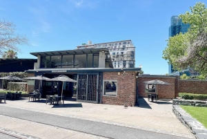 Kapkaupunki: taidegalleria, ylellistä nahkaa ja historiaa