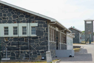 Обзорная экскурсия по Кейптауну: остров Роббен, Столовая гора