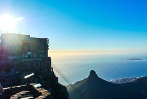 Cape Town City Tour: Table Mountain, Kirstenbosch & Wine